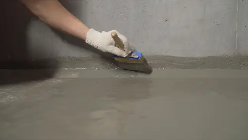 Professional crawl space moisture waterproofing solution